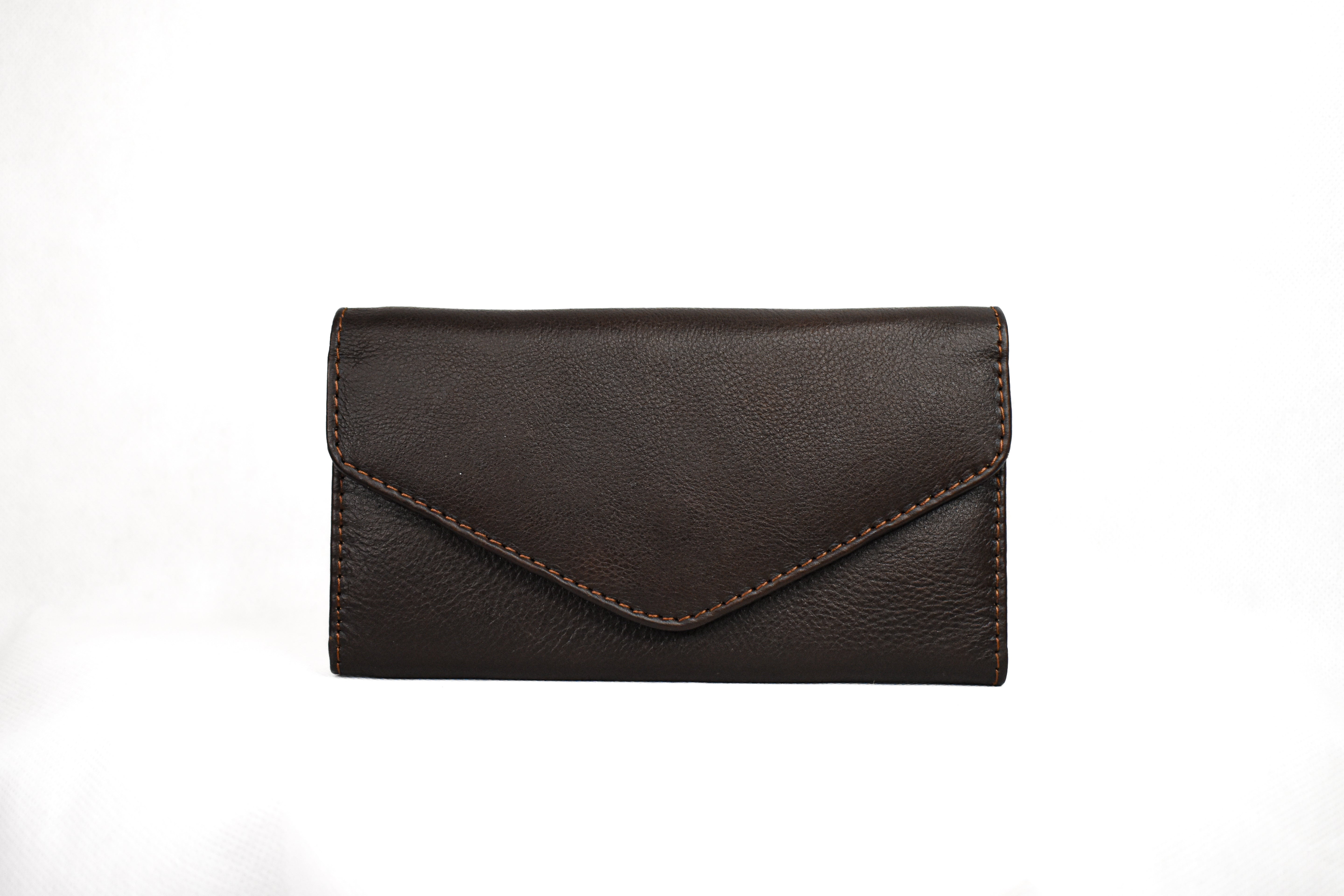 Clutch Brown - Tsuru.uk