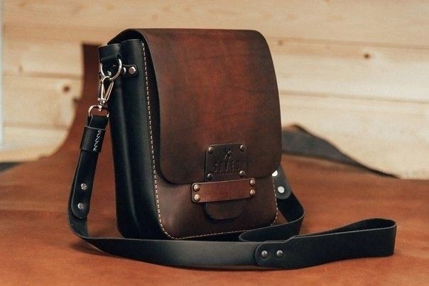 Shoulder Bags